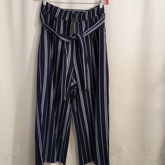 ❤️Northern Reflections Cropped Gaucho Pants NWT - Picture 1 of 5